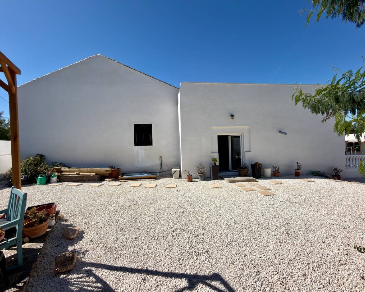 3 slaapkamer Finca/Landhuis te koop in Dolores met garage - € 299.995 (Ref: 10099141)
