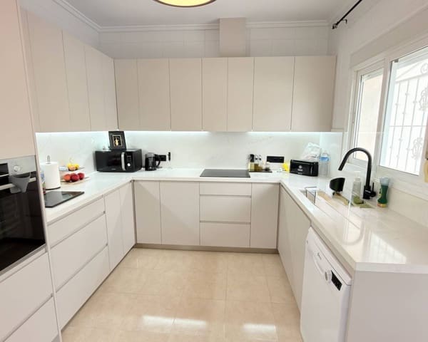 3 soverom Villa til salgs i Ciudad Quesada, Rojales med svømmebasseng garasje - € 650 000 (Ref: 10112123)