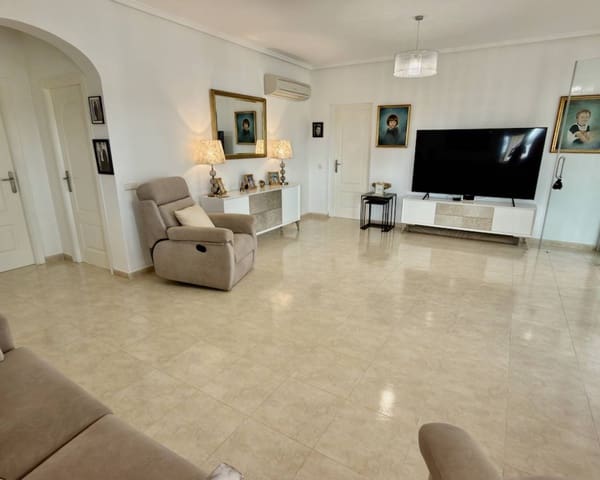 3 soverom Villa til salgs i Ciudad Quesada, Rojales med svømmebasseng garasje - € 650 000 (Ref: 10112123)