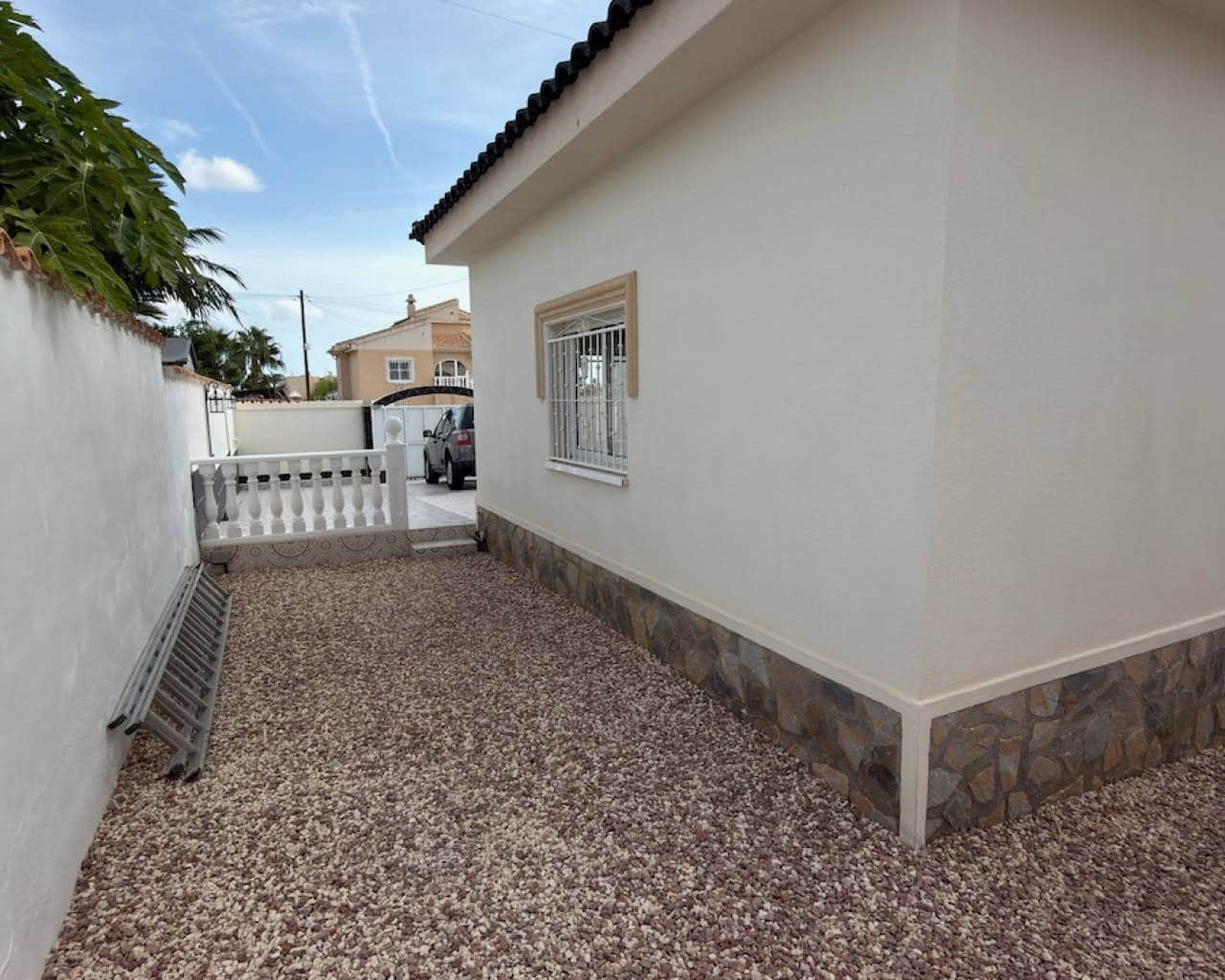 3 soverom Villa til salgs i Ciudad Quesada med svømmebasseng garasje - € 650 000 (Ref: 10112123)