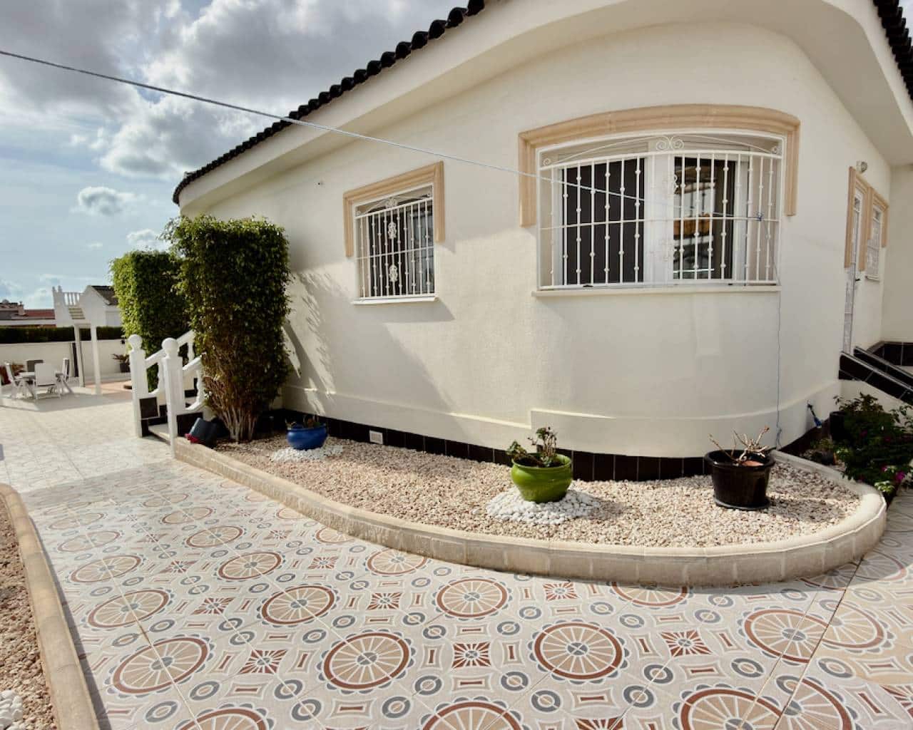 3 soverom Villa til salgs i Ciudad Quesada med svømmebasseng garasje - € 650 000 (Ref: 10112123)