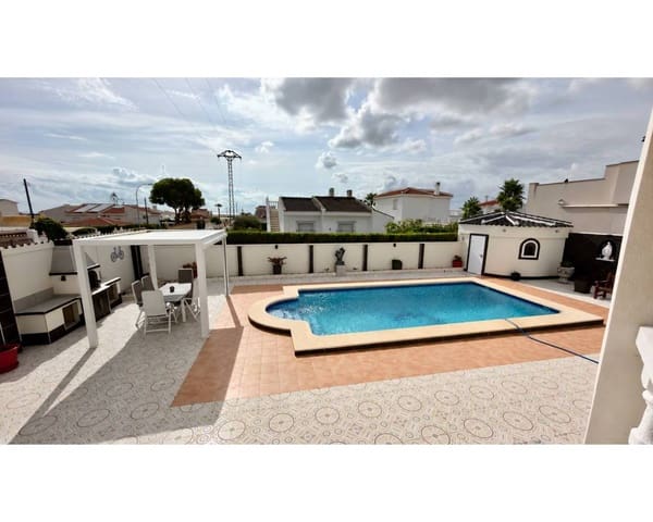3 soverom Villa til salgs i Ciudad Quesada, Rojales med svømmebasseng garasje - € 650 000 (Ref: 10112123)