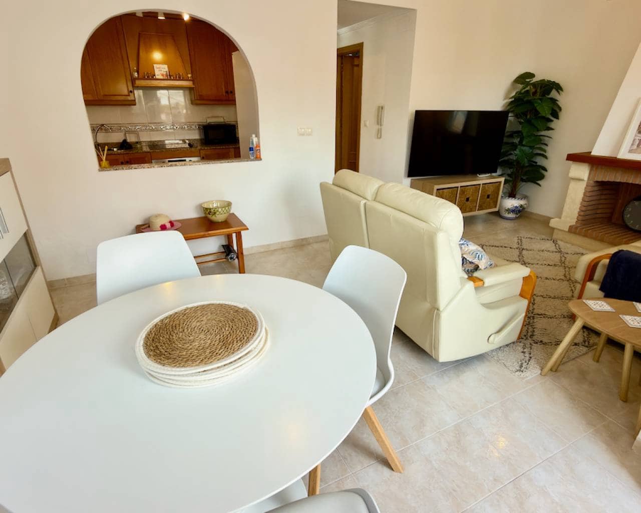 2 sovrum Villa till salu i Daya Nueva med pool garage - 189 995 € (Ref: 10117091)
