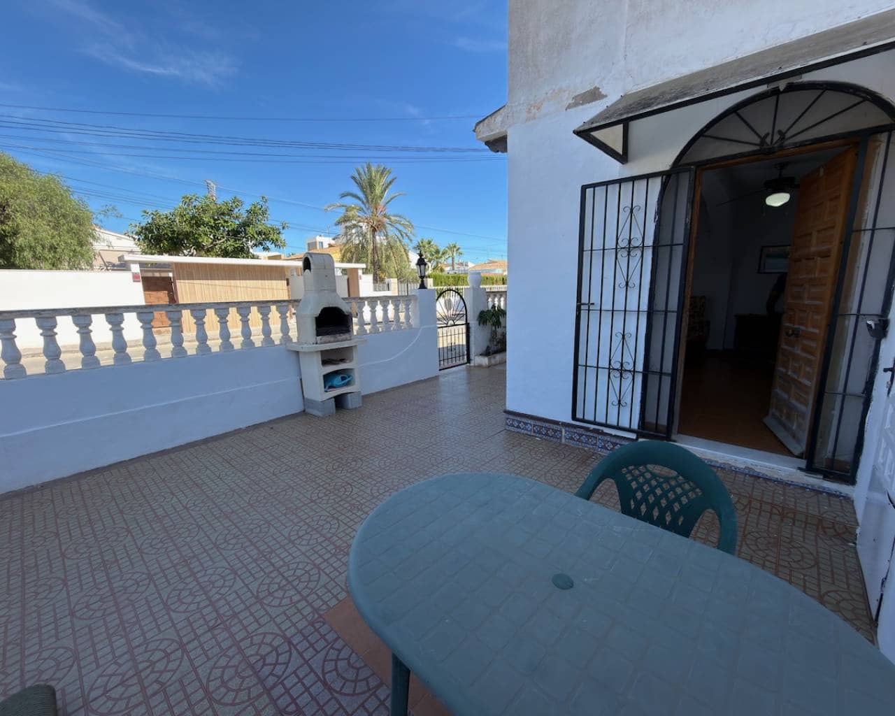 2 soveværelse Lejlighed til salg i Torrevieja med swimmingpool garage - € 160.000 (Ref: 10117092)