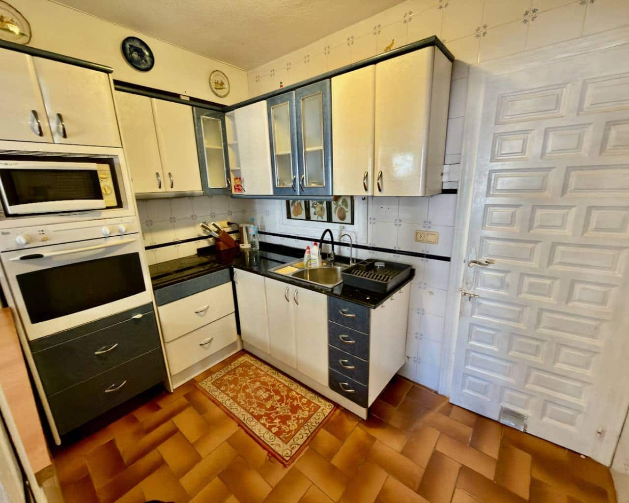 2 soveværelse Lejlighed til salg i Torrevieja med swimmingpool garage - € 160.000 (Ref: 10117092)