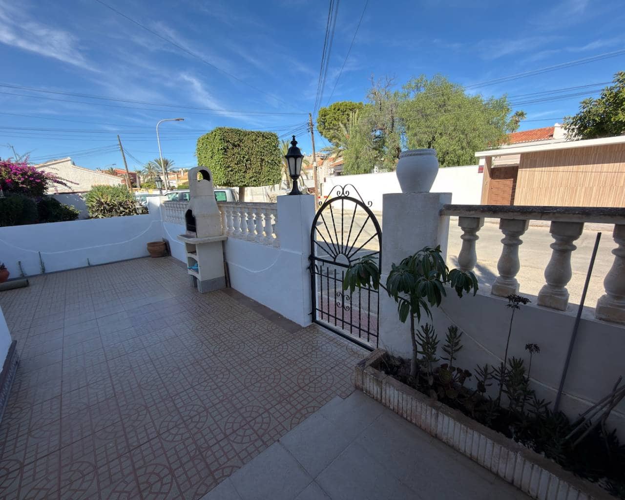2 soveværelse Lejlighed til salg i Torrevieja med swimmingpool garage - € 160.000 (Ref: 10117092)
