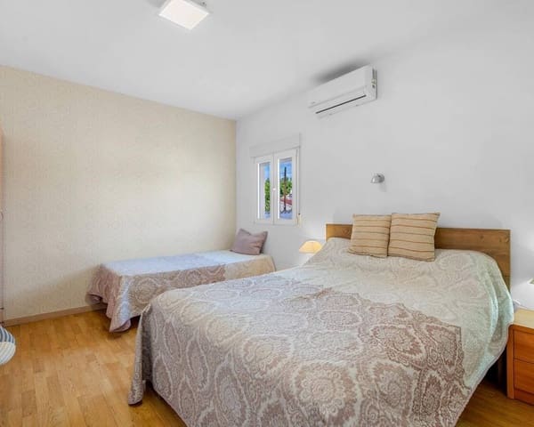 6 chambre Villa/Maison à vendre à Ciudad Quesada, Rojales avec piscine garage - 725 000 € (Ref: 10120758)