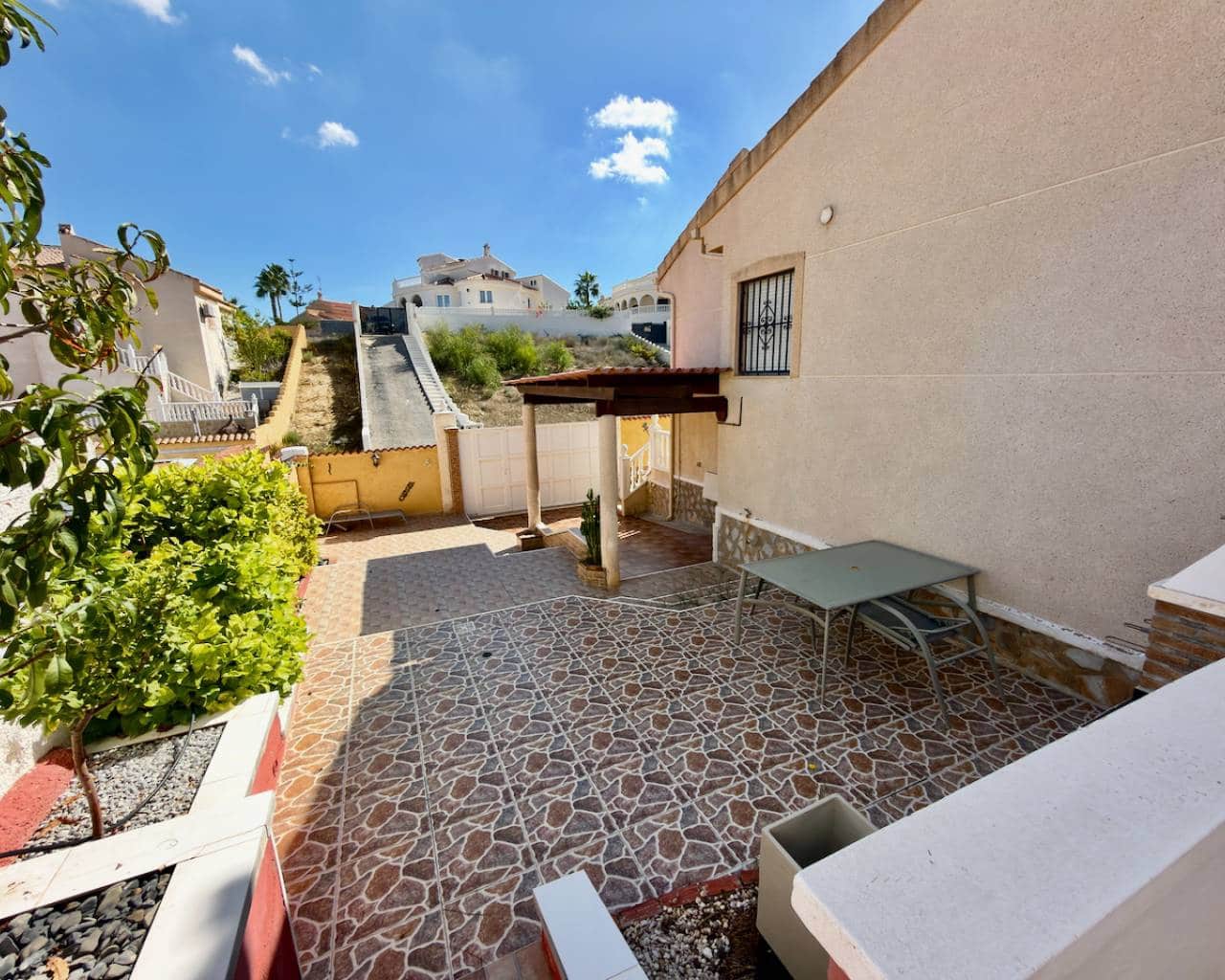 3 chambre Villa/Maison à vendre à Ciudad Quesada avec piscine garage - 235 000 € (Ref: 10181634)