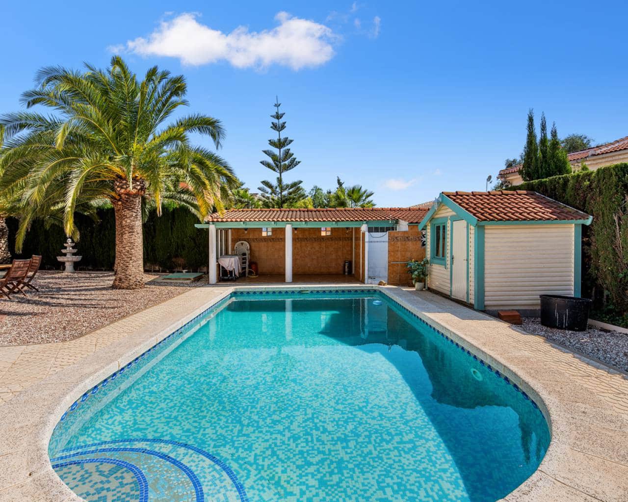 4 slaapkamer Villa te koop in Ciudad Quesada met zwembad garage - € 580.000 (Ref: 3578767)