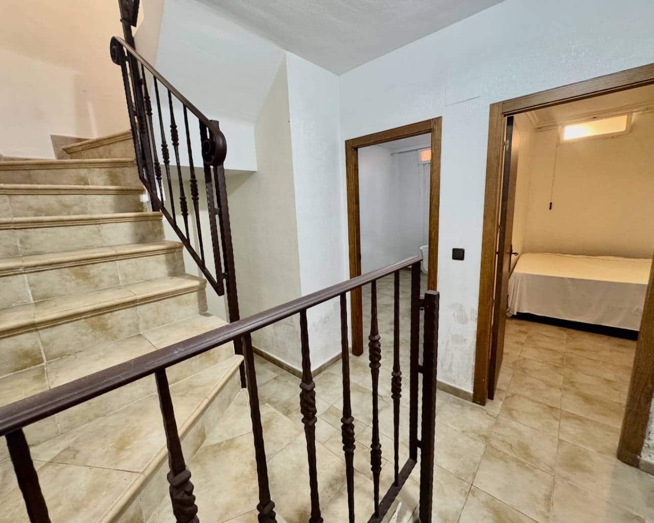 4 sovrum Villa till salu i Guardamar del Segura med pool garage - 249 995 € (Ref: 4915275)