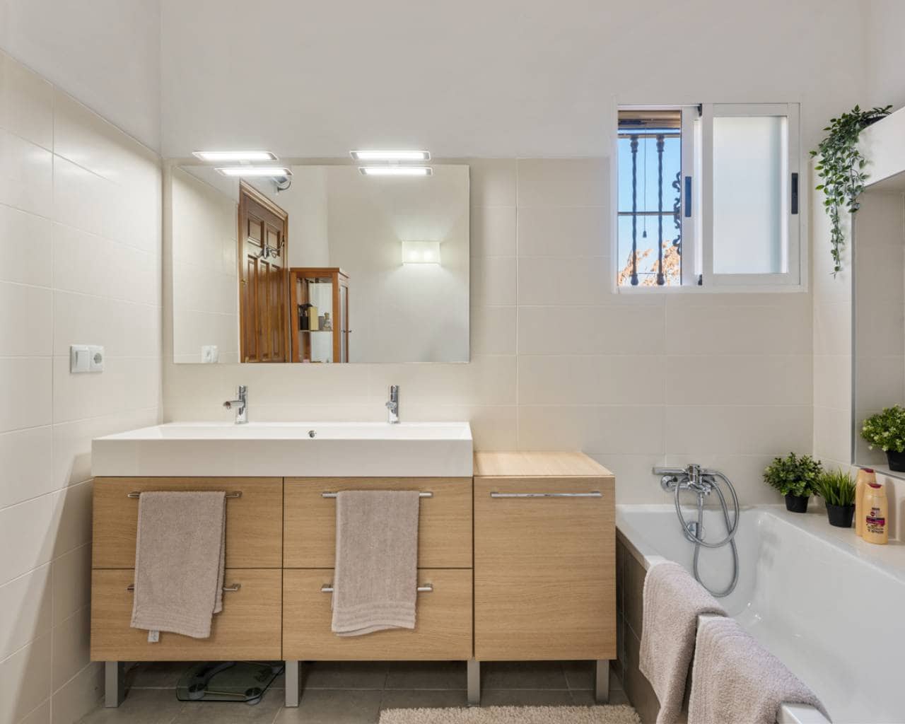 7 sypialnia Finka/Dom wiejski na sprzedaż w Catral z basenem - 975 000 € (Ref: 6682523)