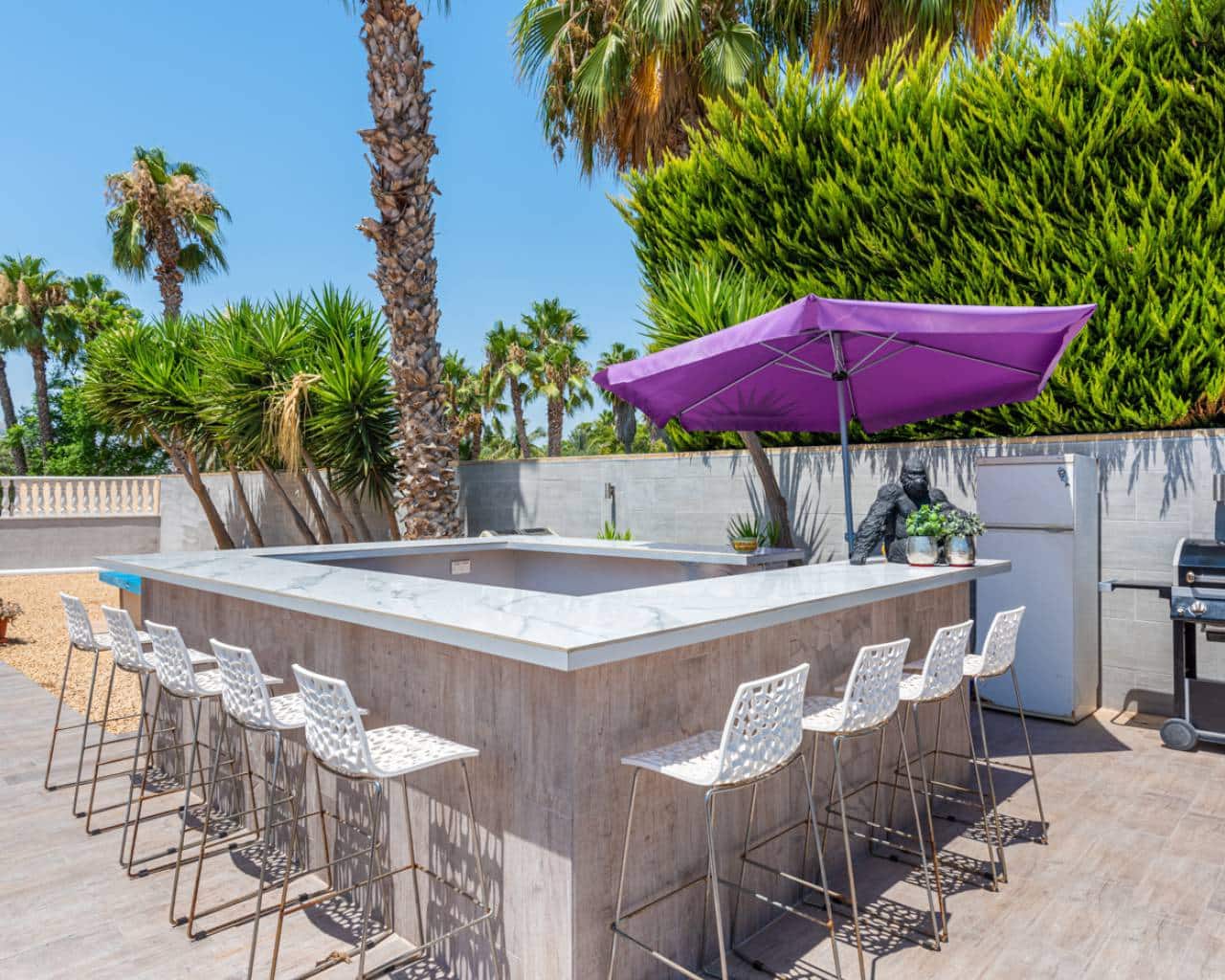 4 soveværelse Finca/Landehus til salg i Catral med swimmingpool garage - € 565.000 (Ref: 7013680)