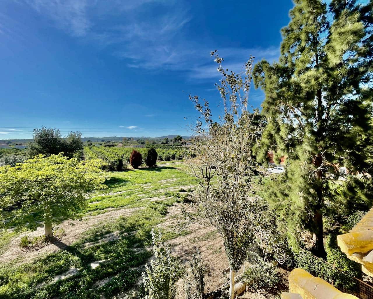 4 bedroom Finca/Country House for sale in Daya Nueva with garage - € 320,000 (Ref: 7253644)