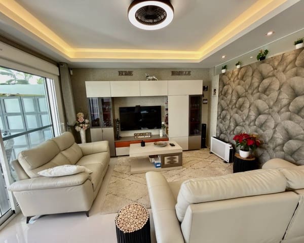 2 slaapkamer Appartement te koop in Ciudad Quesada, Rojales met zwembad garage - € 325.000 (Ref: 7809969)