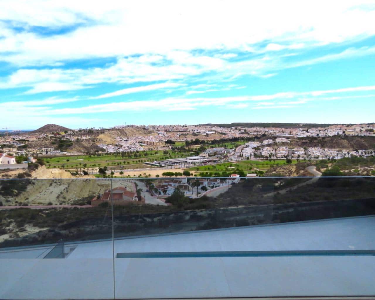 4 quarto Moradia para venda em Ciudad Quesada com piscina garagem - 1 799 000 € (Ref: 8039100)