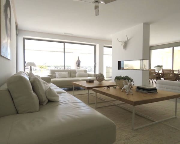 4 quarto Moradia para venda em Ciudad Quesada, Rojales com piscina garagem - 1 799 000 € (Ref: 8039100)