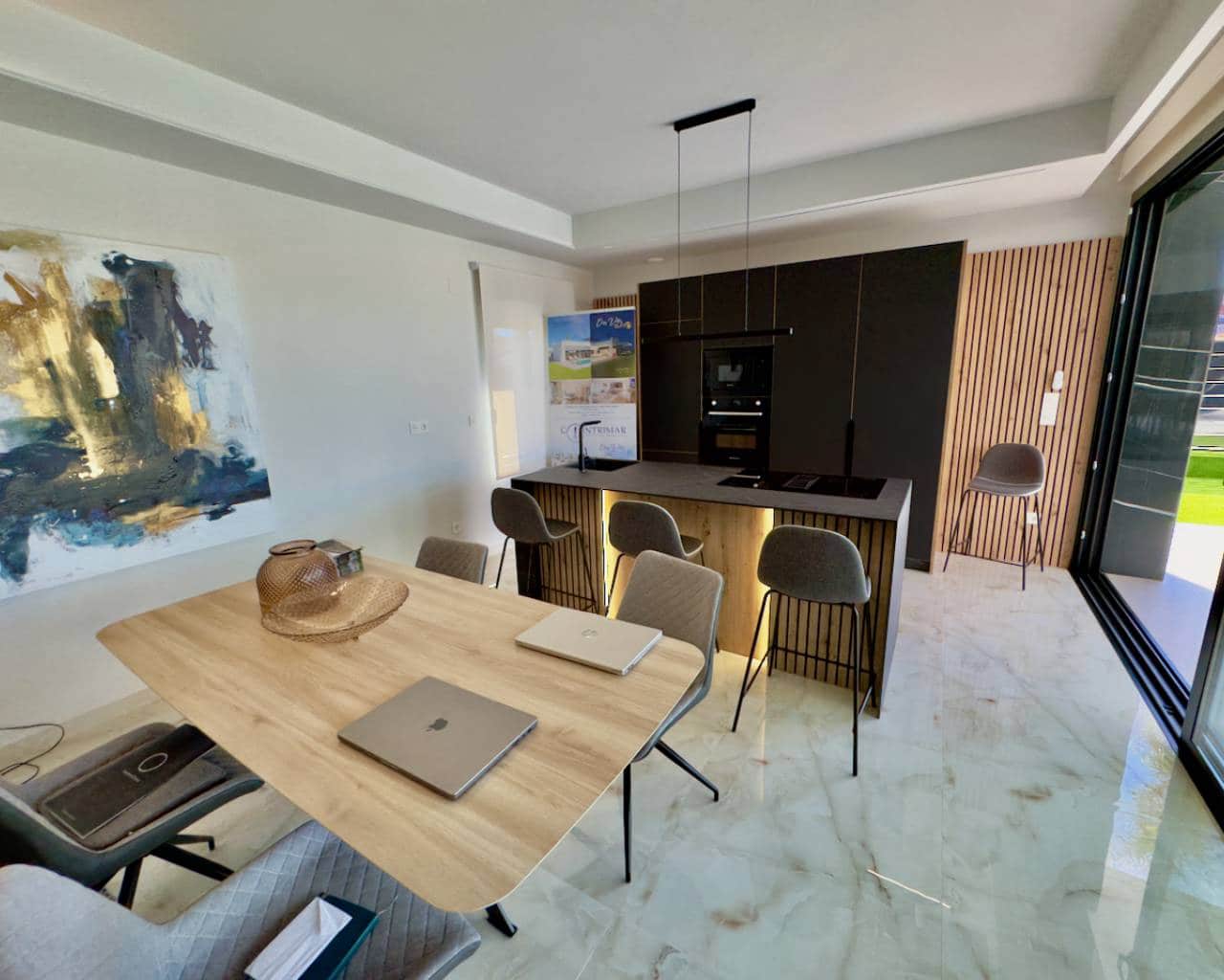 3 bedroom Villa for sale in Algorfa with pool garage - € 580,000 (Ref: 8110105)