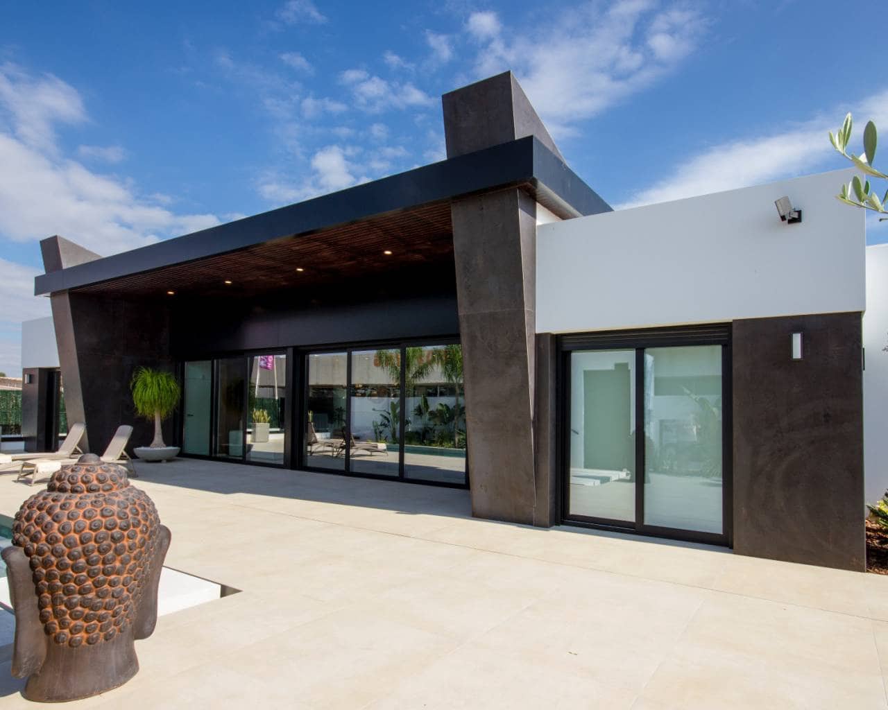 3 Zimmer Villa zu verkaufen in Ciudad Quesada mit Pool Garage - 699.900 € (Ref: 8131212)