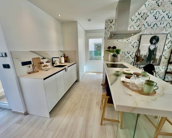 3 bedroom Villa for sale in Algorfa with pool garage - € 731,000 (Ref: 8145311)