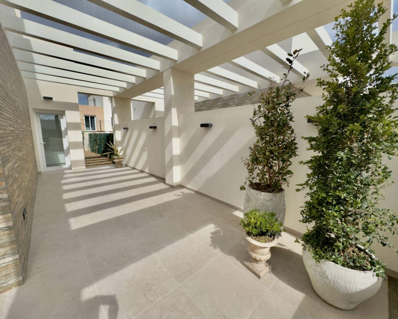 3 bedroom Villa for sale in Algorfa with pool garage - € 731,000 (Ref: 8145311)