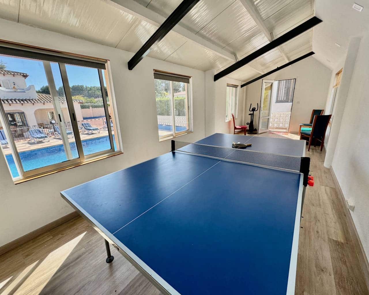 8 soveværelse Villa til salg i Castalla med swimmingpool garage - € 655.000 (Ref: 8569181)