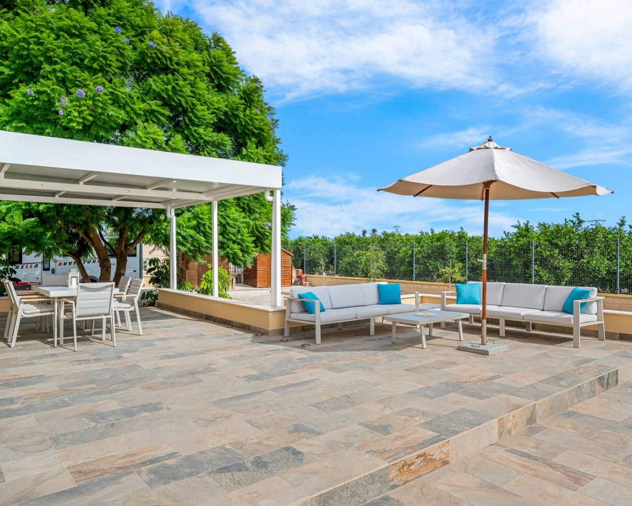 2 bedroom Villa for sale in Rafal with pool - € 395,000 (Ref: 8585786)