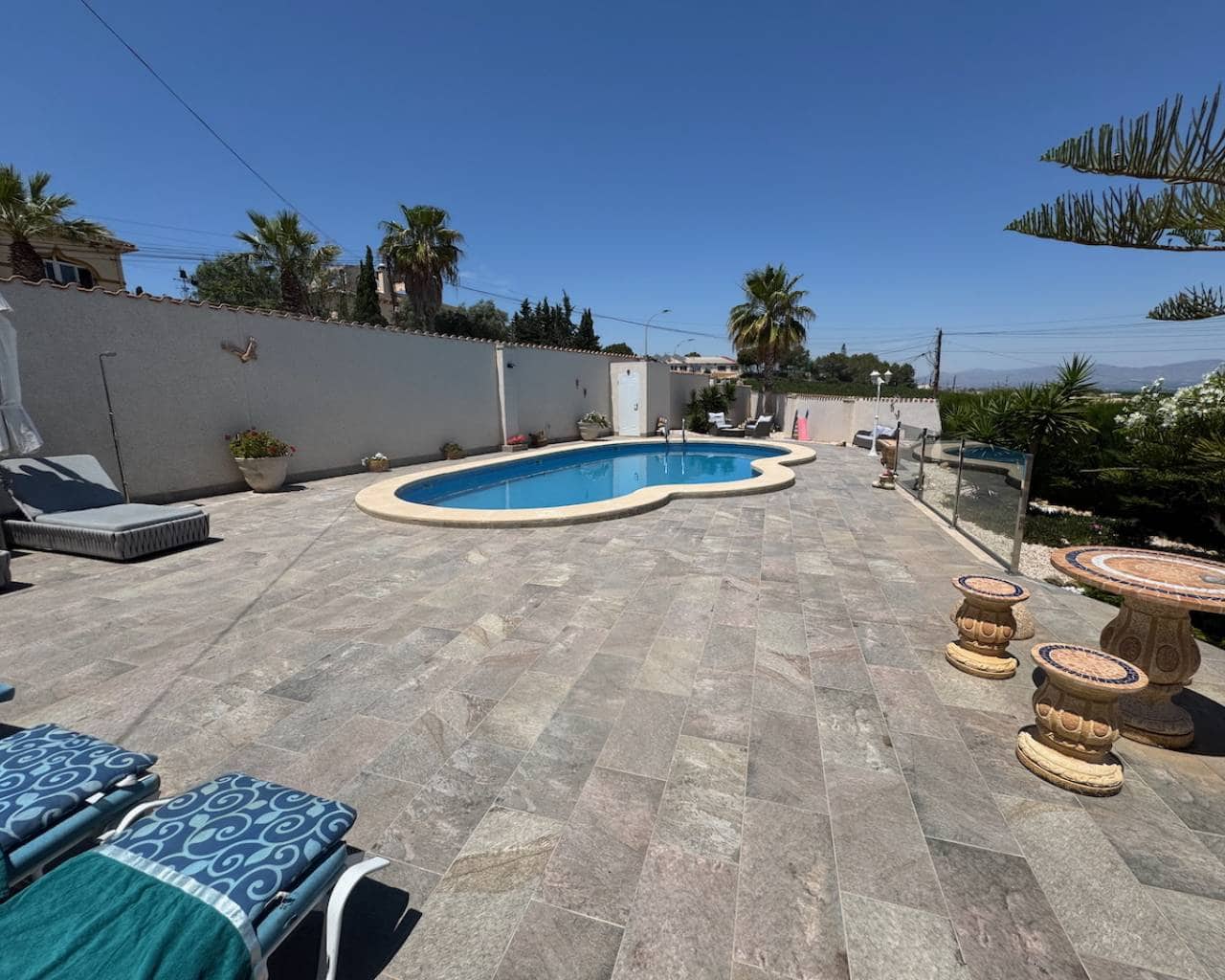 5 soveværelse Villa til salg i Algorfa med swimmingpool garage - € 685.000 (Ref: 9016604)
