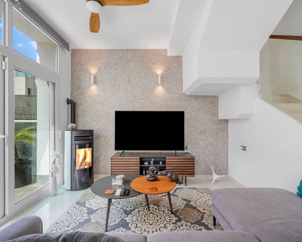 3 bedroom Villa for sale in Ciudad Quesada, Rojales with pool - € 475,000 (Ref: 9053614)