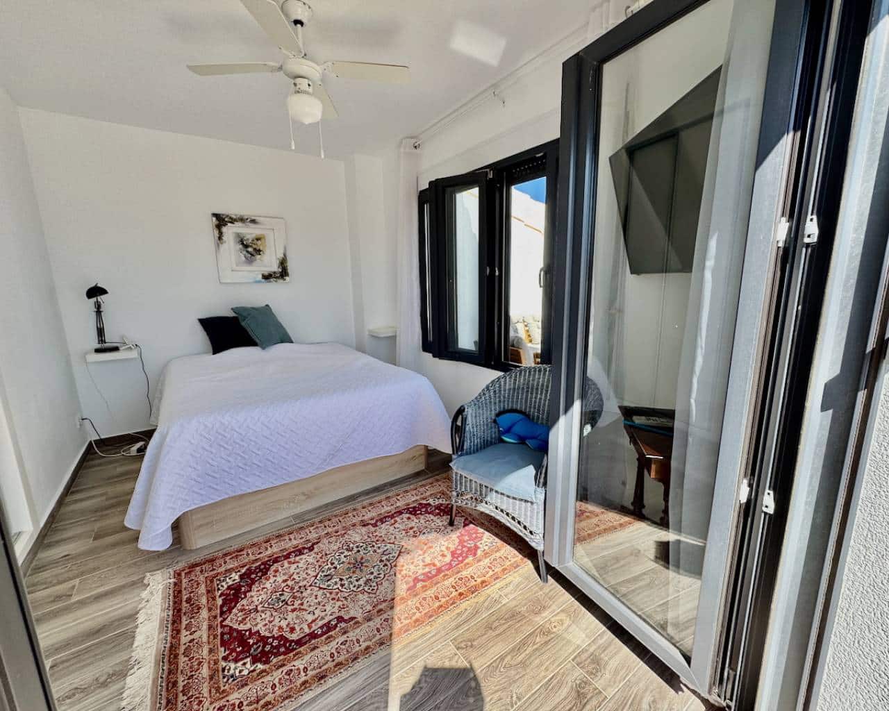 3 bedroom Villa for sale in Punta Prima with pool garage - € 750,000 (Ref: 9221604)