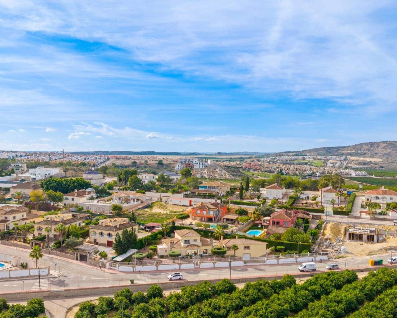 5 sypialnia Willa na sprzedaż w Algorfa z basenem garażem - 770 000 € (Ref: 9357622)