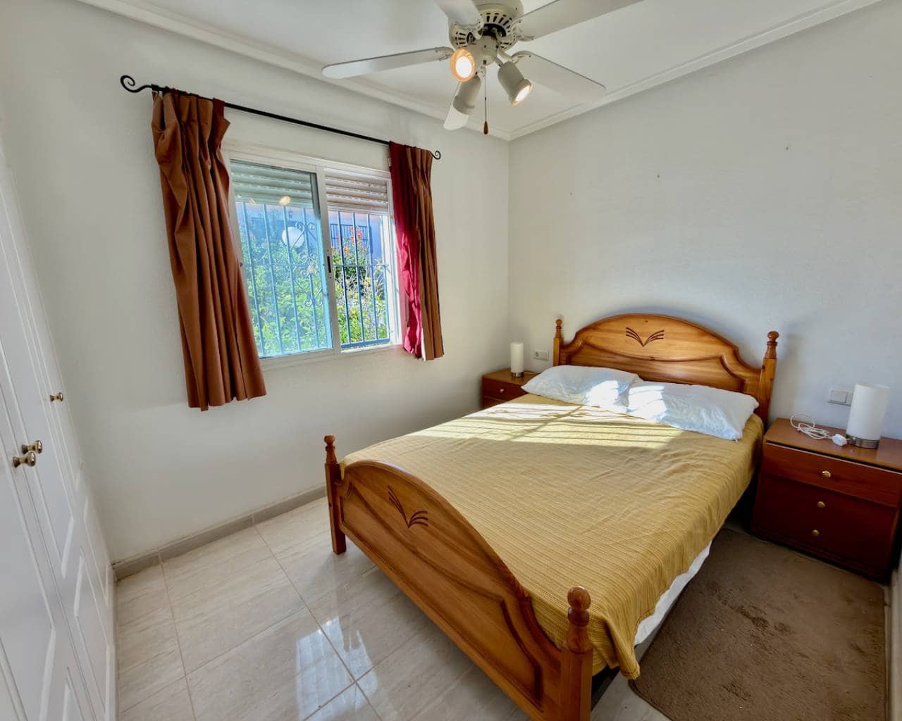 Chalet de 3 habitaciones en Ciudad Quesada en venta con piscina garaje - 200.000 € (Ref: 9396702)