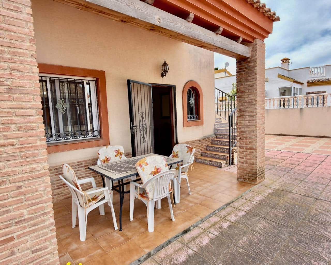 2 Zimmer Villa zu verkaufen in Guardamar del Segura mit Pool Garage - 180.000 € (Ref: 9414930)