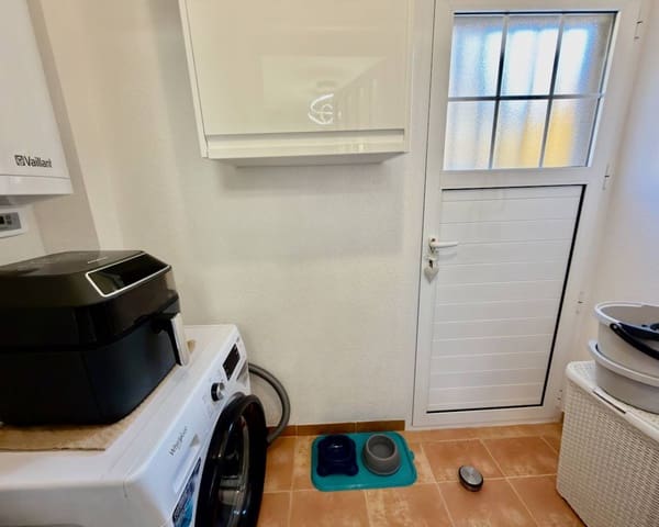 3 soveværelse Villa til salg i El Raso, Guardamar del Segura med garage - € 325.000 (Ref: 9417721)