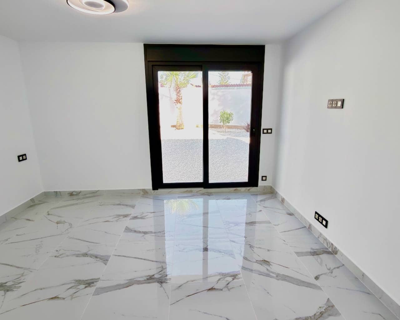 4 bedroom Villa for sale in Ciudad Quesada with pool garage - € 799,000 (Ref: 9428696)