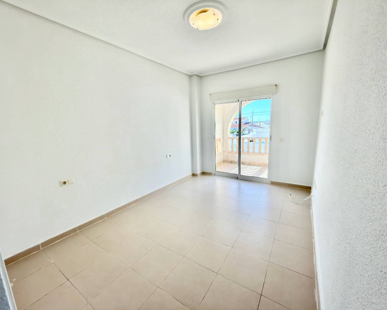 5 bedroom Villa for sale in Ciudad Quesada with pool garage - € 550,000 (Ref: 9432009)