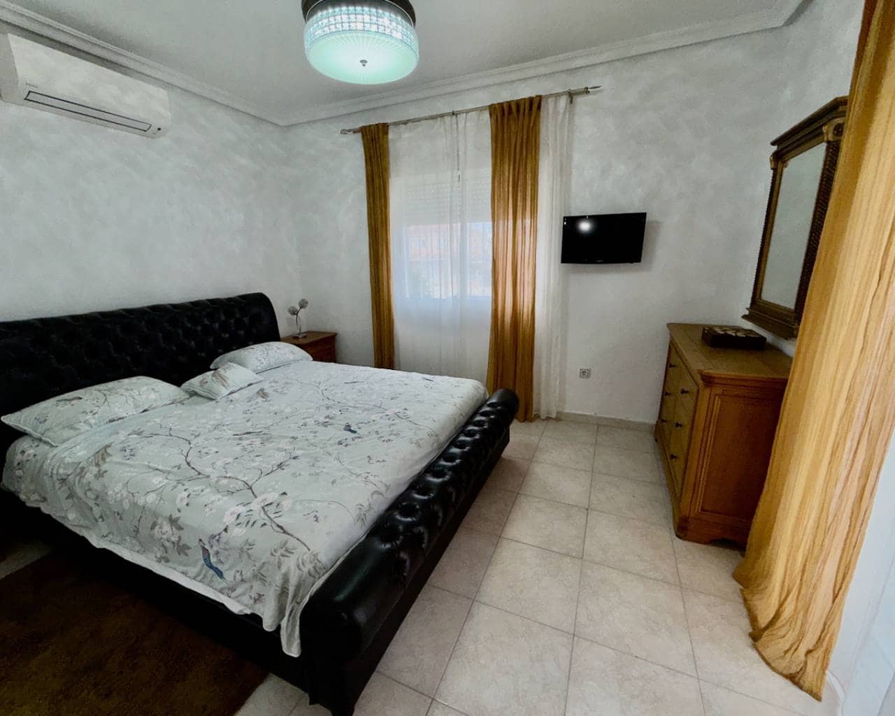 3 sypialnia Willa na sprzedaż w Ciudad Quesada z basenem garażem - 475 000 € (Ref: 9457751)
