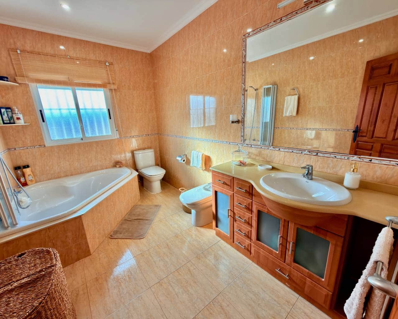 4 soveværelse Villa til salg i Hondon de las Nieves med garage - € 275.000 (Ref: 9510202)