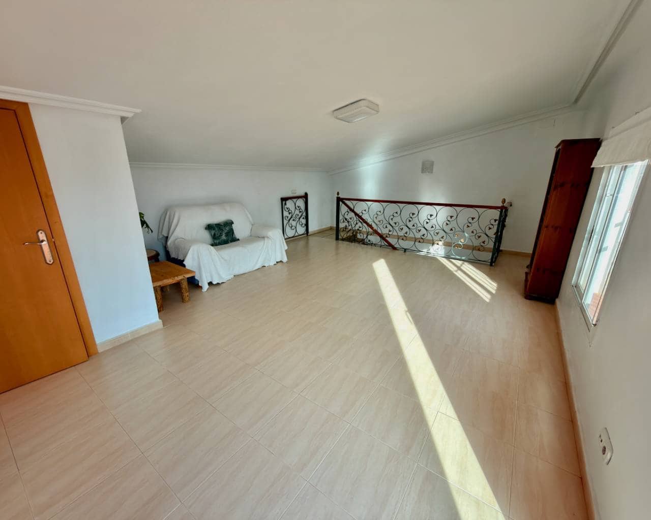 4 soveværelse Villa til salg i Hondon de las Nieves med garage - € 275.000 (Ref: 9510202)