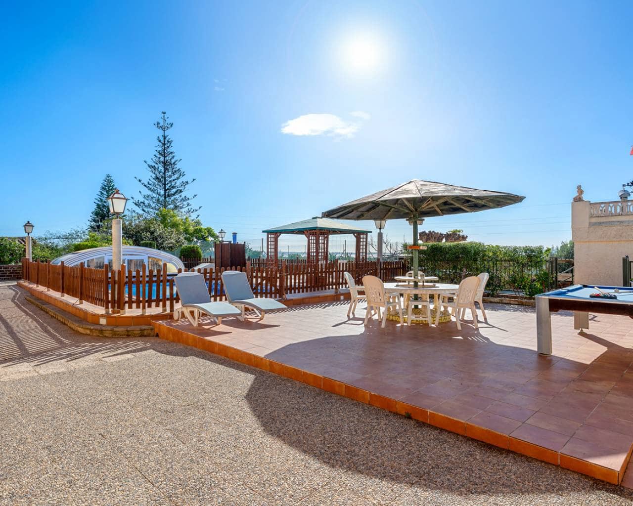 10 bedroom Villa for sale in Los Montesinos with pool garage - € 425,000 (Ref: 9580390)