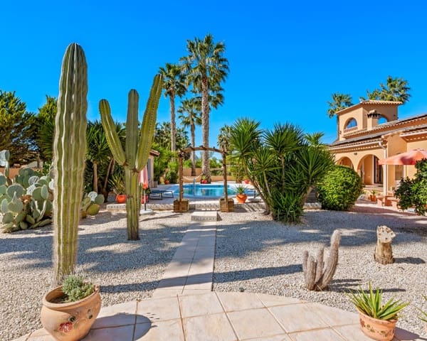 3 slaapkamer Villa te koop in Rafal met zwembad - € 650.000 (Ref: 9640986)