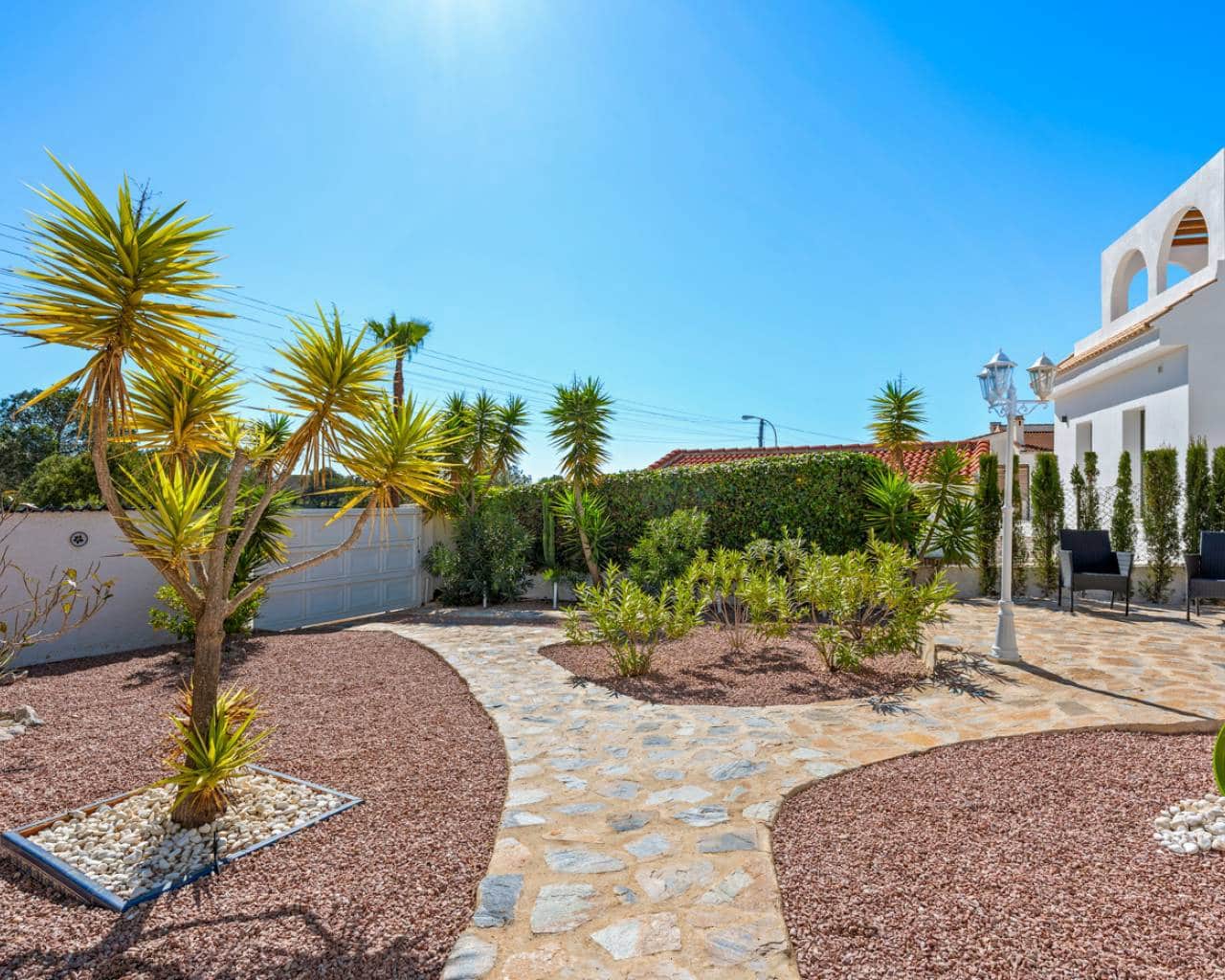 3 chambre Villa/Maison à vendre à Ciudad Quesada avec piscine garage - 599 950 € (Ref: 9665390)