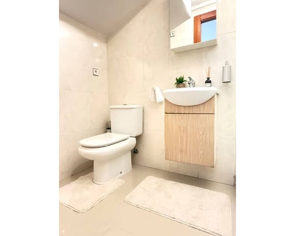3 soveværelse Villa til salg i Doña Pepa, Rojales med swimmingpool garage - € 340.000 (Ref: 9685217)