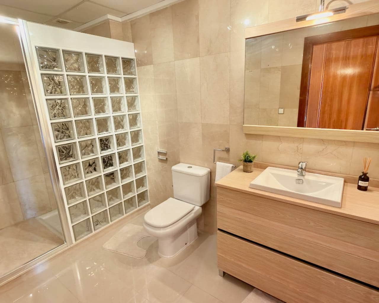3 Zimmer Villa zu verkaufen in Dona Pepa mit Pool Garage - 320.000 € (Ref: 9685217)