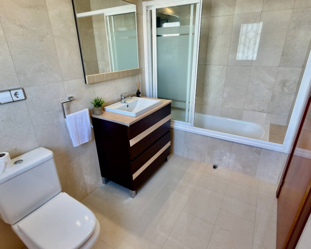 3 Zimmer Villa zu verkaufen in Dona Pepa mit Pool Garage - 320.000 € (Ref: 9685217)