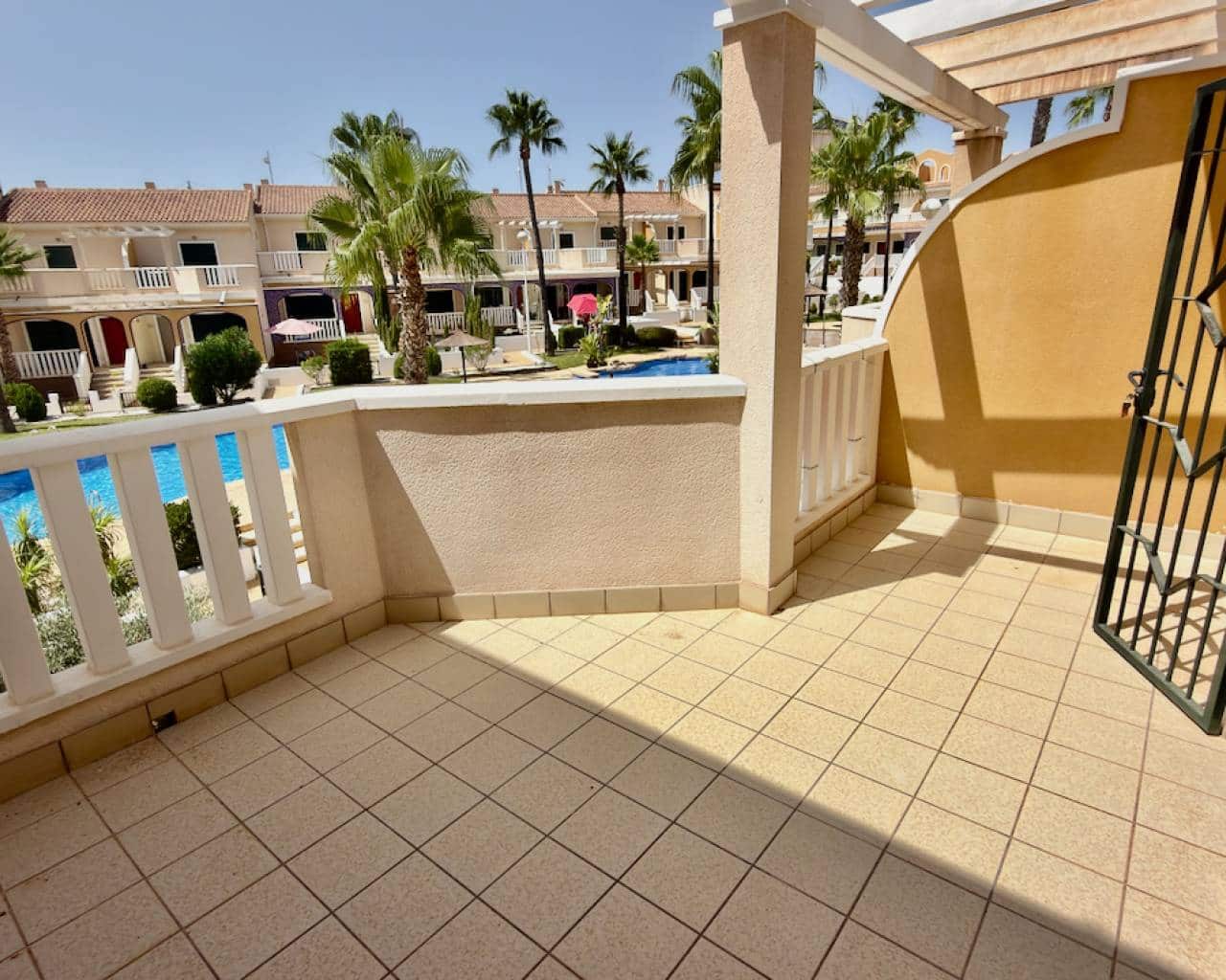 3 Zimmer Villa zu verkaufen in Dona Pepa mit Pool Garage - 320.000 € (Ref: 9685217)