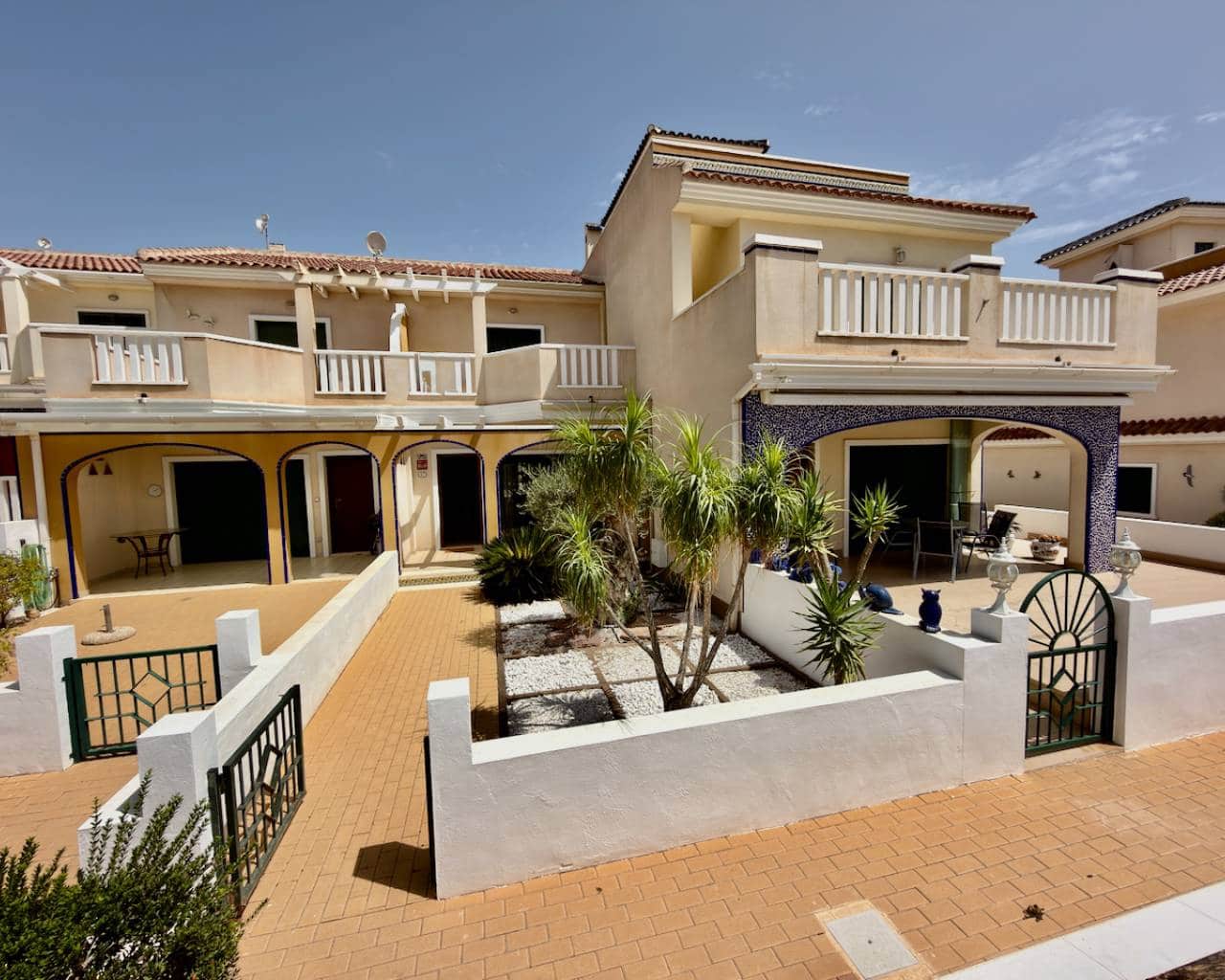 3 Zimmer Villa zu verkaufen in Dona Pepa mit Pool Garage - 320.000 € (Ref: 9685217)