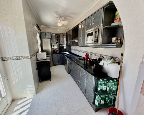 4 camera da letto Villa in vendita in Ciudad Quesada, Rojales con piscina garage - 585.000 € (Rif: 9827782)