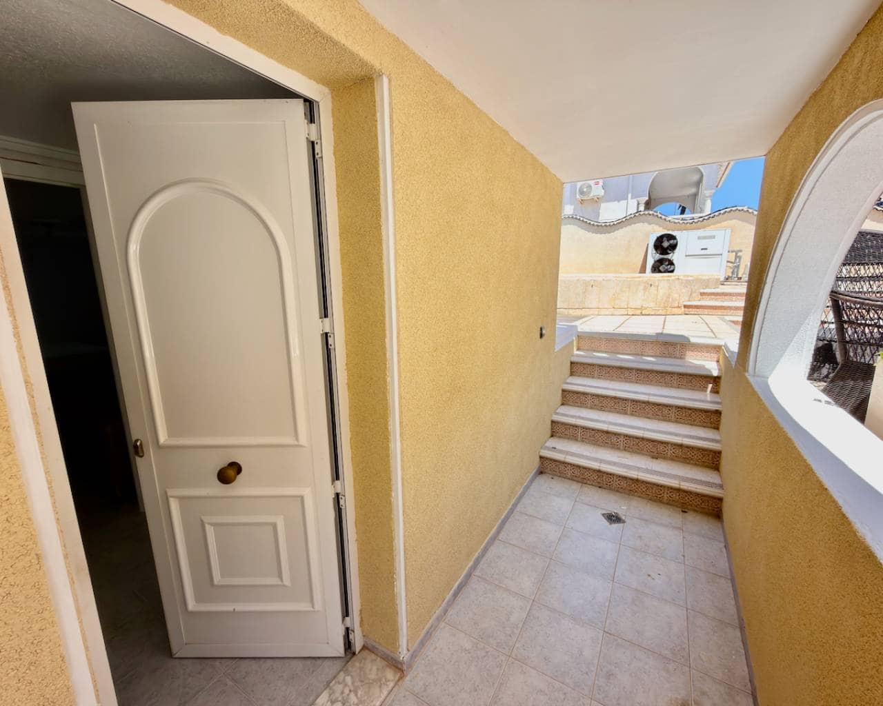 4 bedroom Villa for sale in Ciudad Quesada with pool garage - € 585,000 (Ref: 9827782)