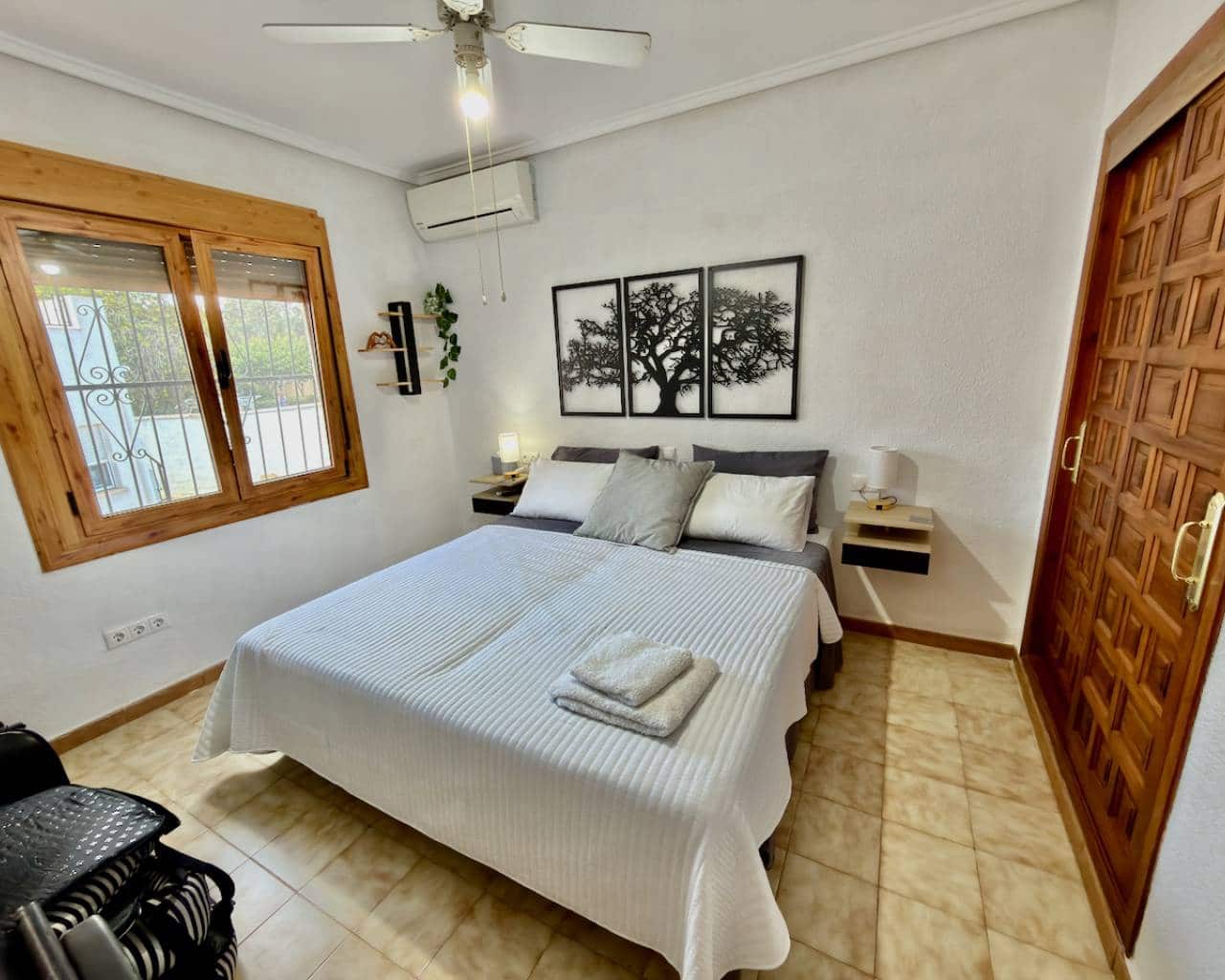 7 sypialnia Willa na sprzedaż w Ciudad Quesada z basenem garażem - 750 000 € (Ref: 9832866)