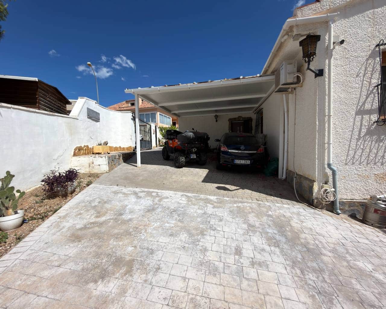 7 sypialnia Willa na sprzedaż w Ciudad Quesada z basenem garażem - 750 000 € (Ref: 9832866)
